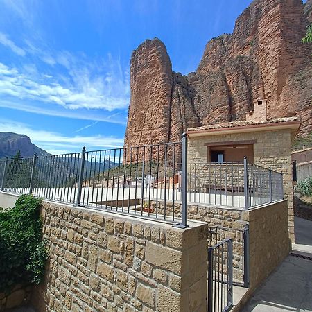 Estudio Cinco Personas Riglos Exterior photo